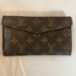Authentic Louis Vuitton wallet